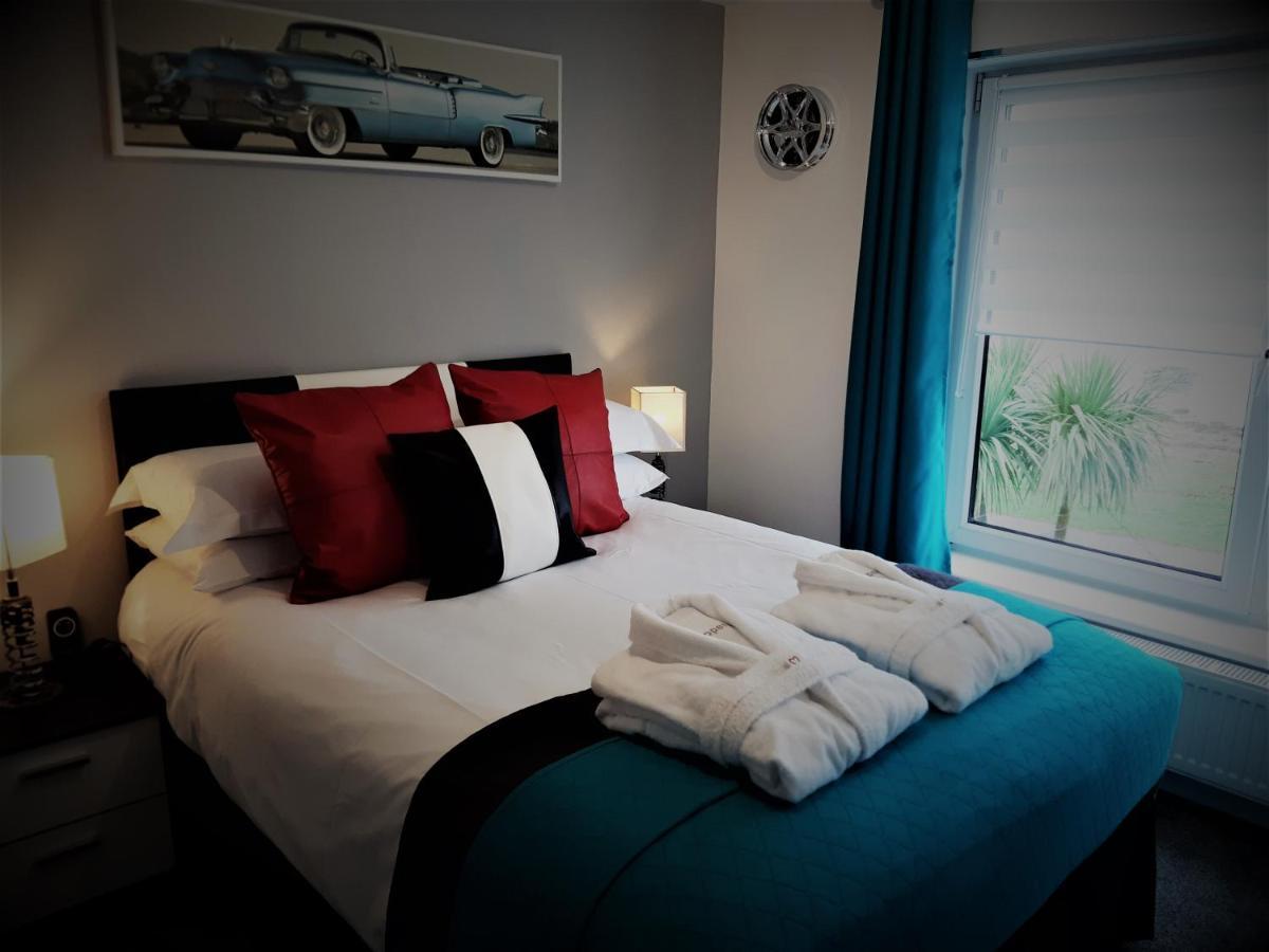 Cadillac Kustomz Hotel - Breakfast Available Rothesay 외부 사진