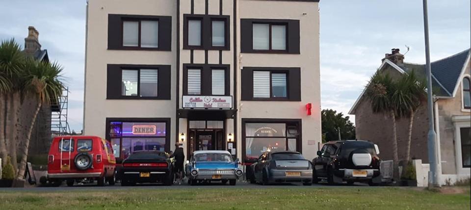 Cadillac Kustomz Hotel - Breakfast Available Rothesay 외부 사진